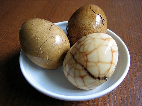 Yummy Link: Chinese Tea Eggs Yummy Link: Chinese Tea Eggs